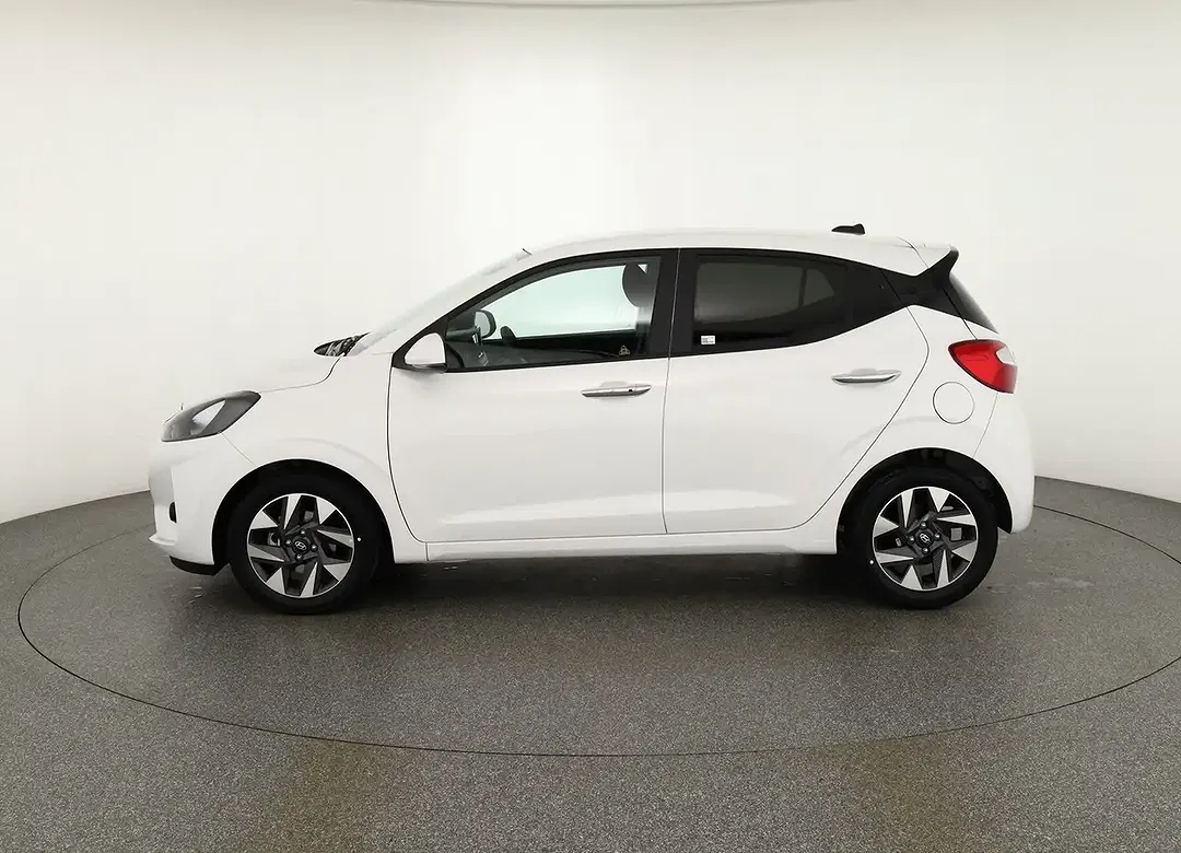Hyundai i10 - Thumbnail 1
