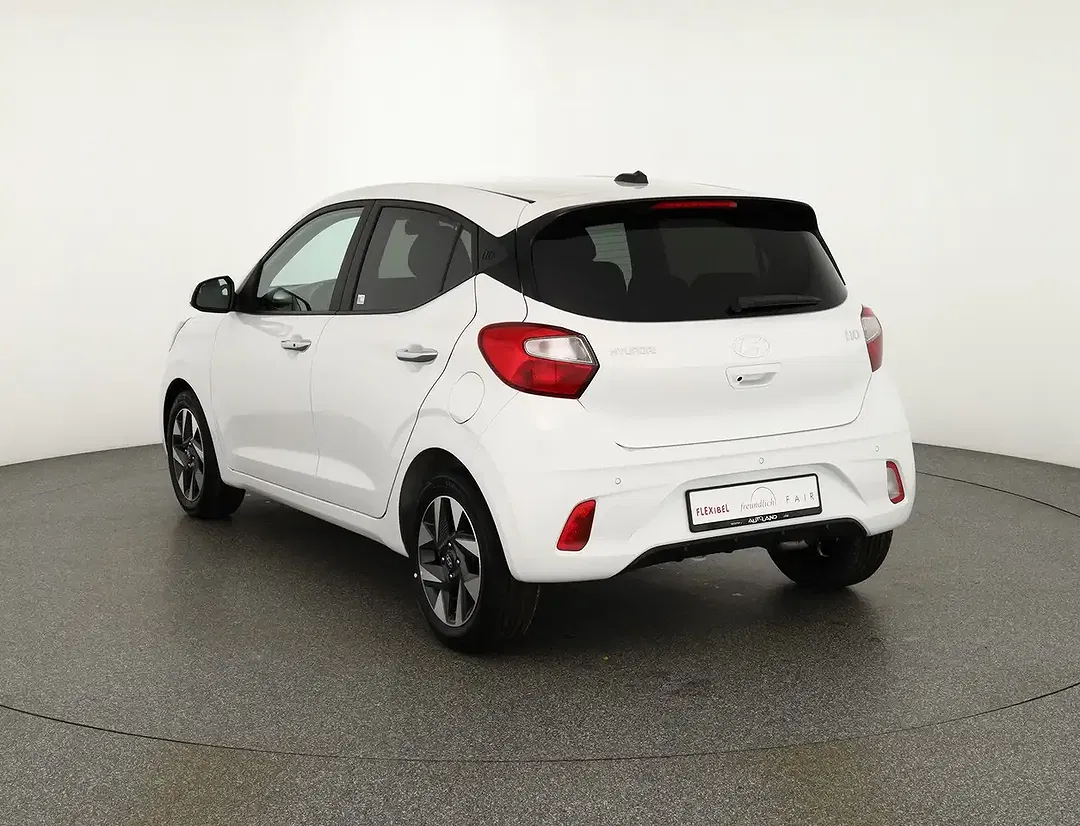Hyundai i10 - Thumbnail 2