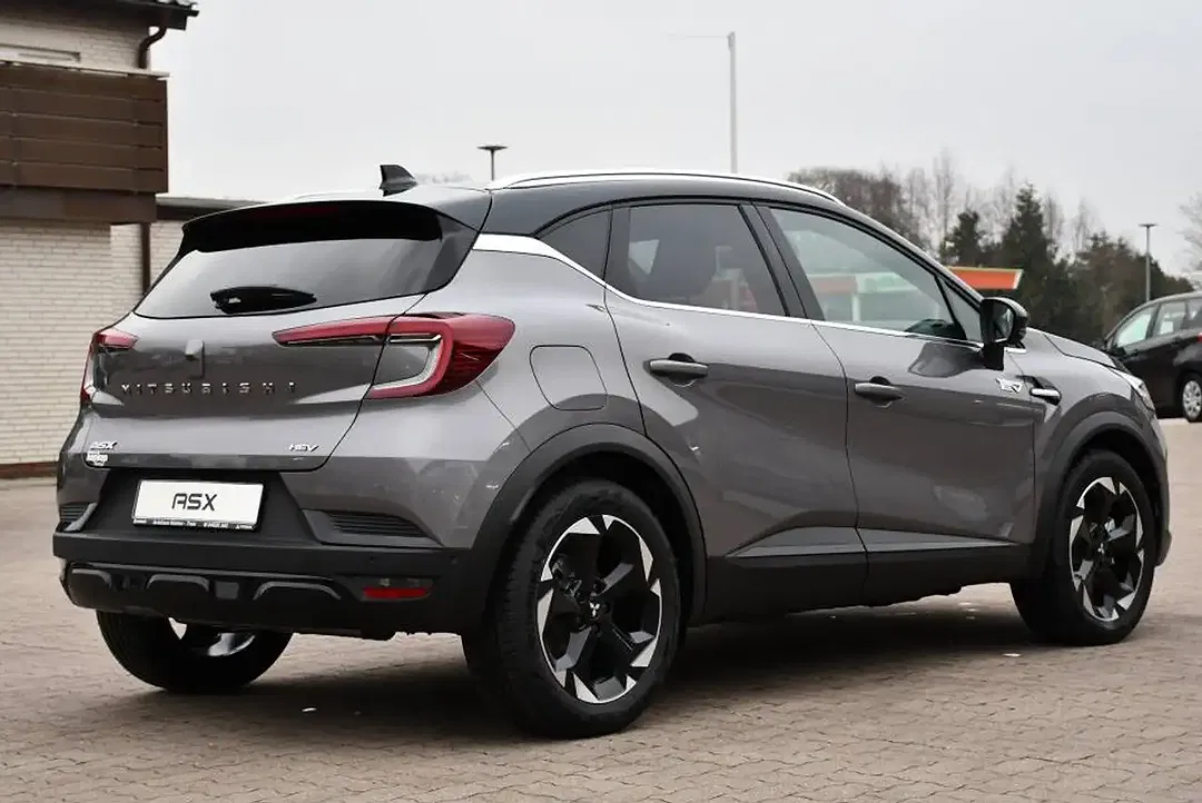 Mitsubishi ASX - Thumbnail 3