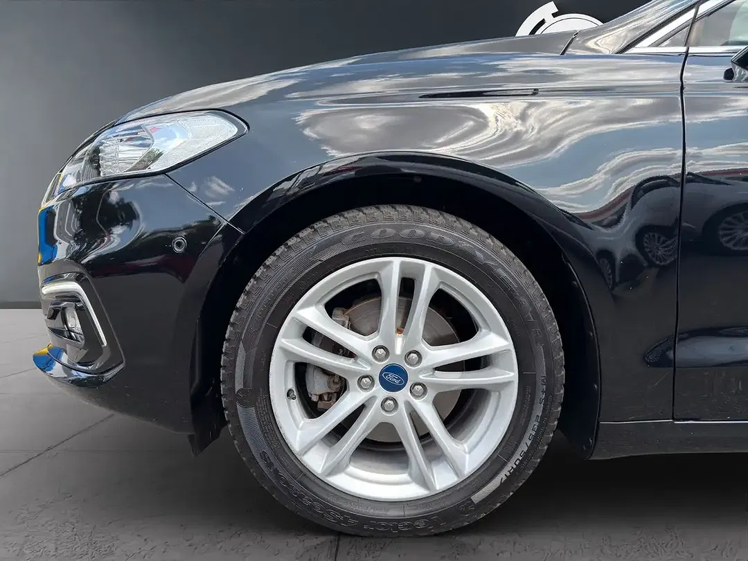 Ford Mondeo - Thumbnail 9