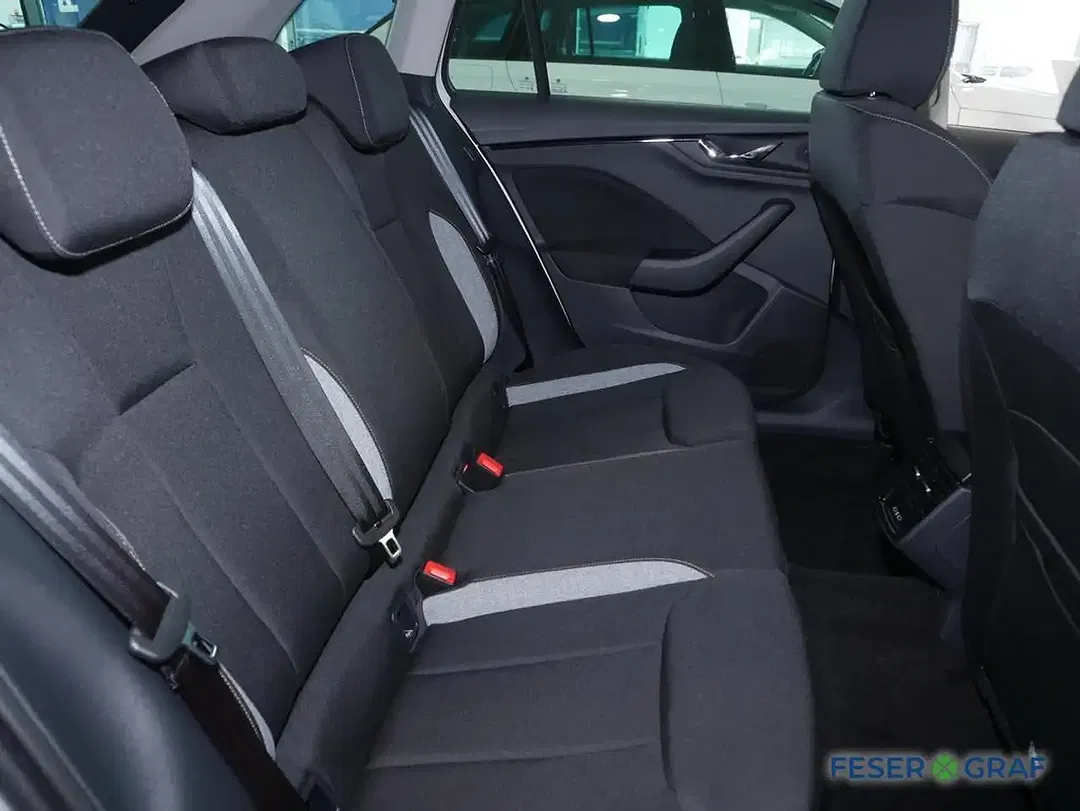 Skoda Scala - Thumbnail 6