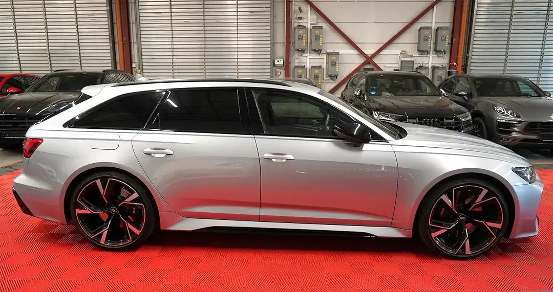 Audi RS6 - Thumbnail 8