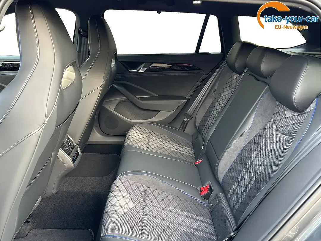Volkswagen Passat Variant - Thumbnail 14