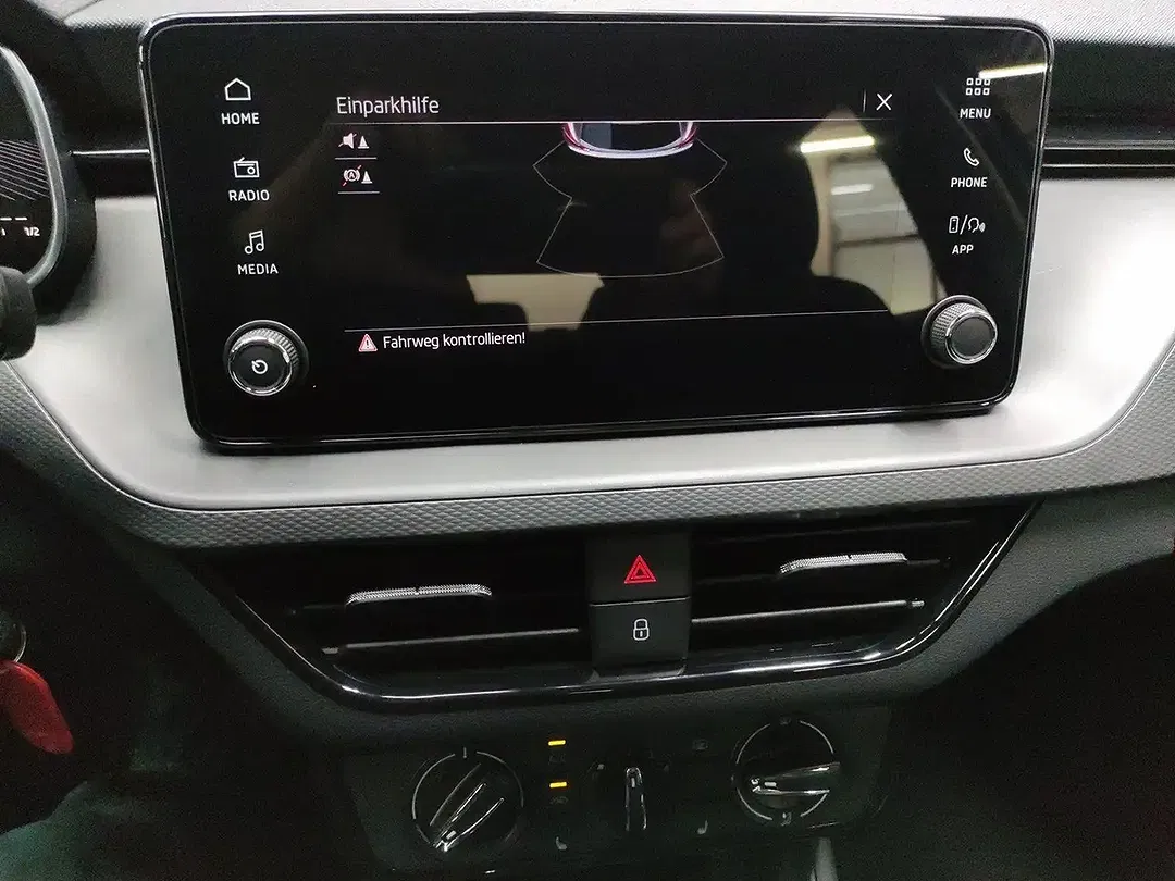 Skoda Kamiq - Thumbnail 11