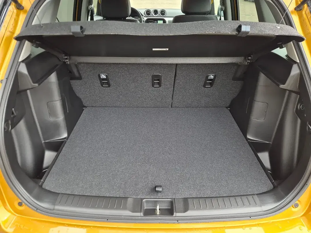Suzuki Vitara - Thumbnail 10