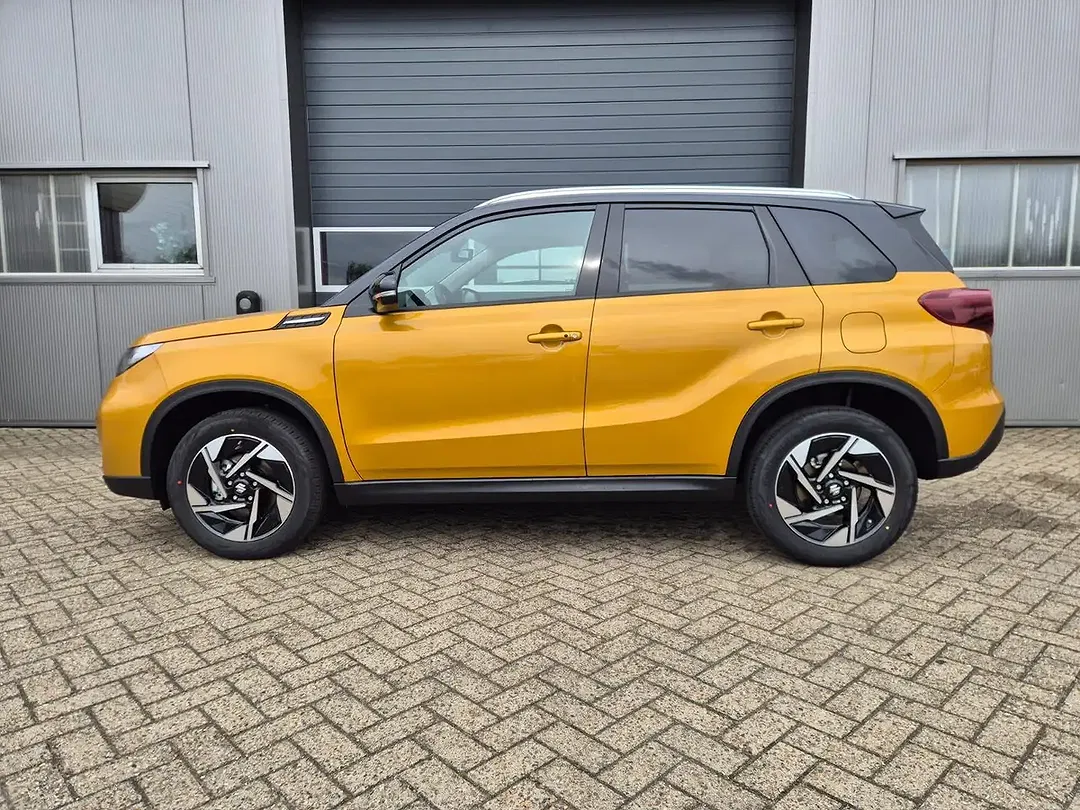 Suzuki Vitara - Thumbnail 2