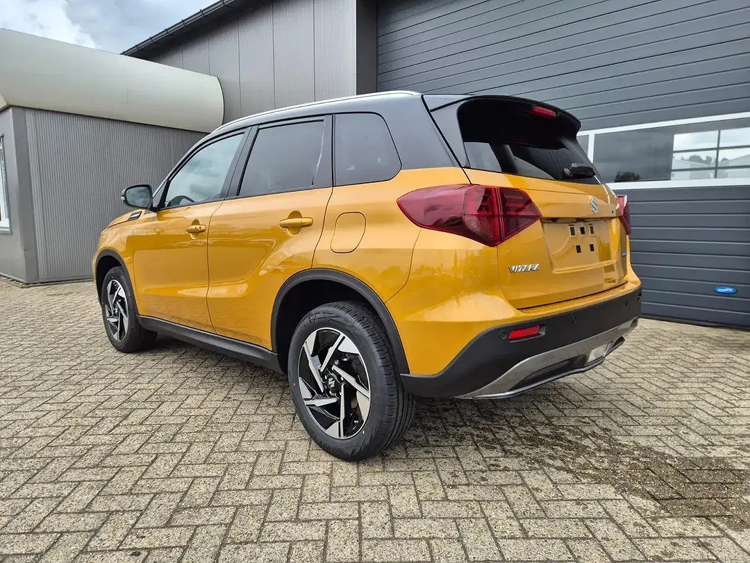 Suzuki Vitara - Thumbnail 3