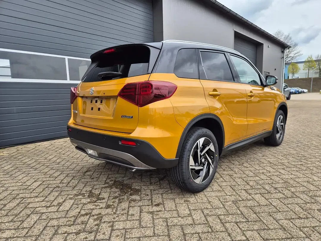 Suzuki Vitara - Thumbnail 5