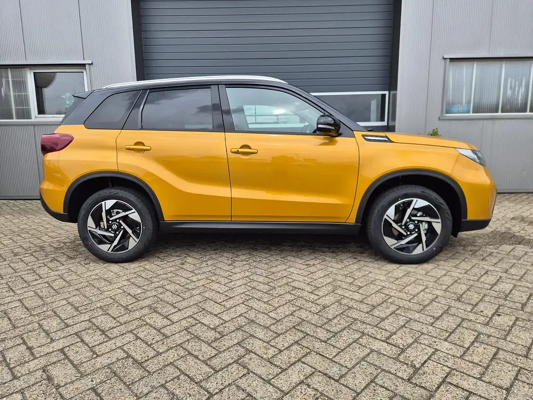Suzuki Vitara - Thumbnail 6