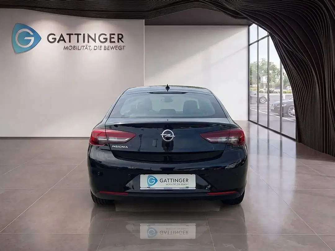 Opel Insignia - Thumbnail 4