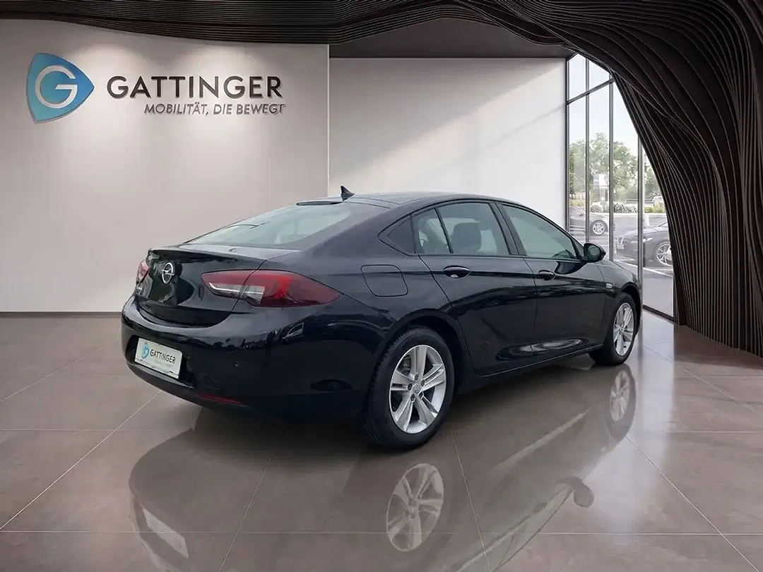 Opel Insignia - Thumbnail 5