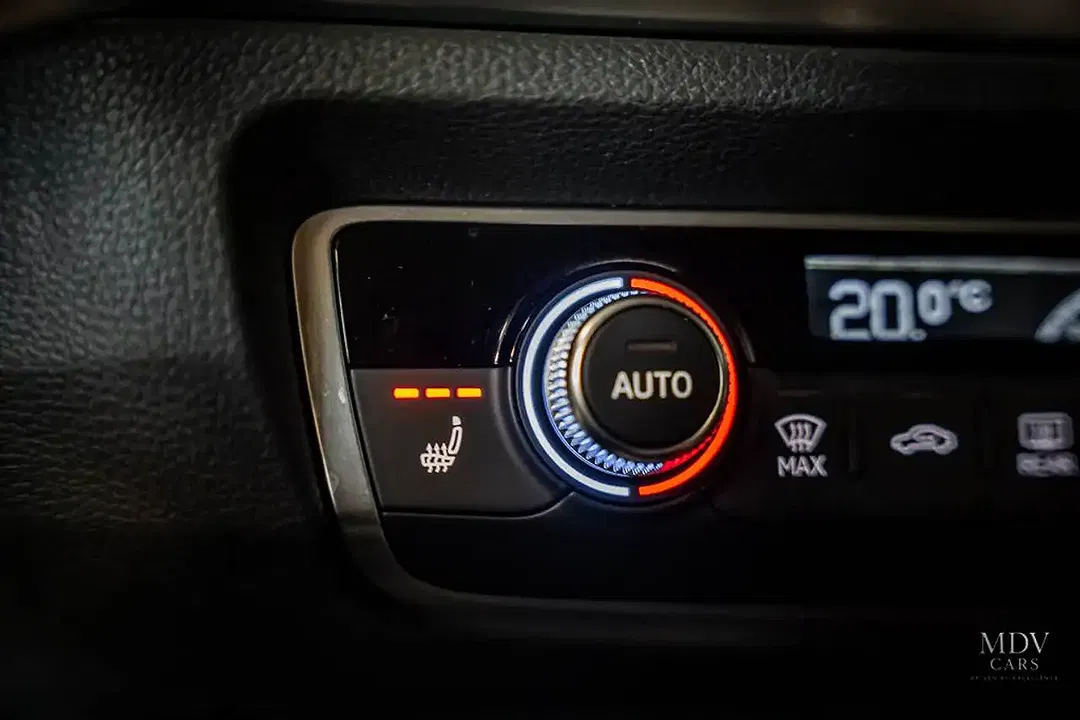 Audi Q3 - Thumbnail 11