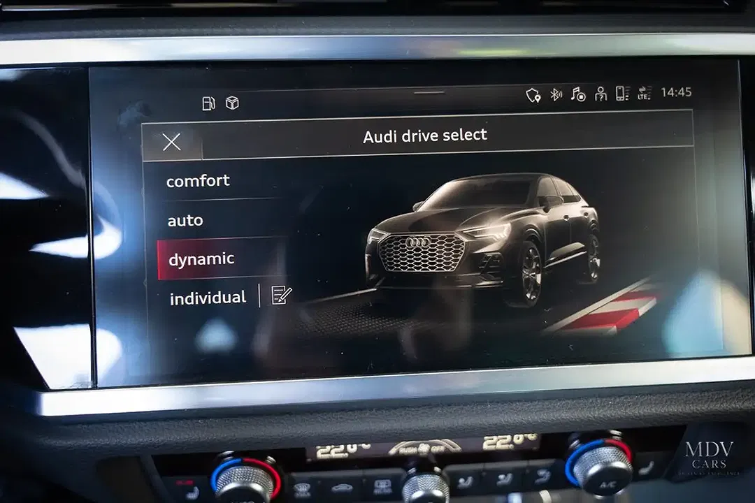 Audi Q3 - Thumbnail 7