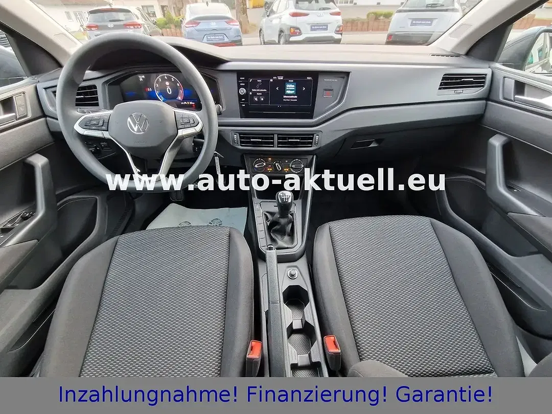 Volkswagen Polo - Thumbnail 10