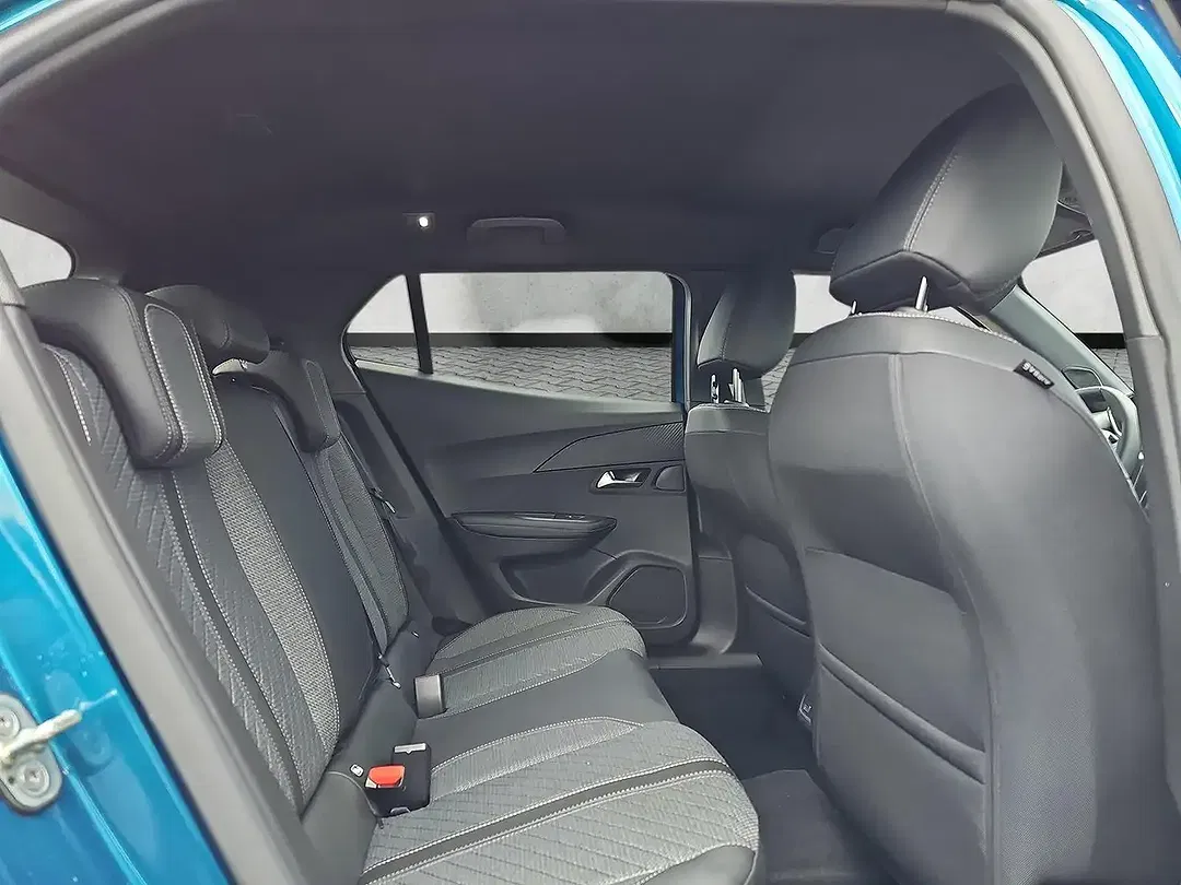 Peugeot 2008 - Thumbnail 14