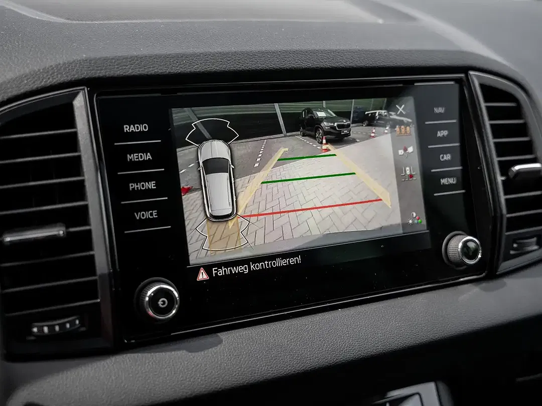 Skoda Karoq - Thumbnail 14