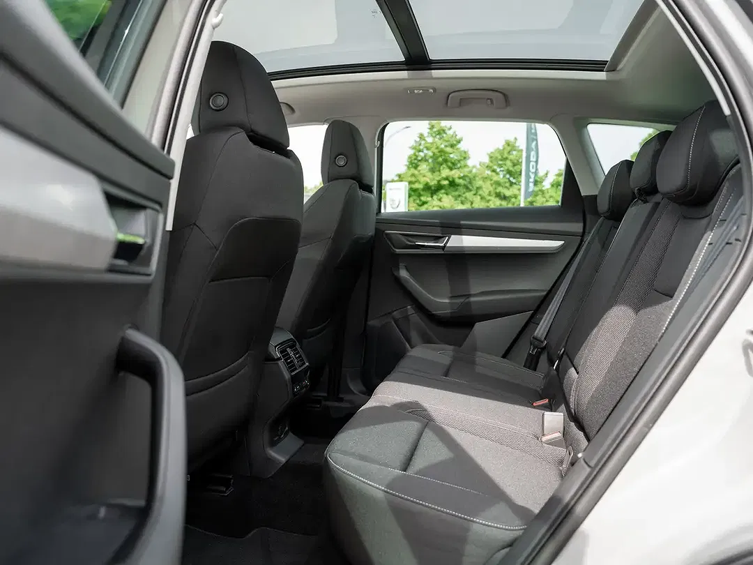 Skoda Karoq - Thumbnail 7