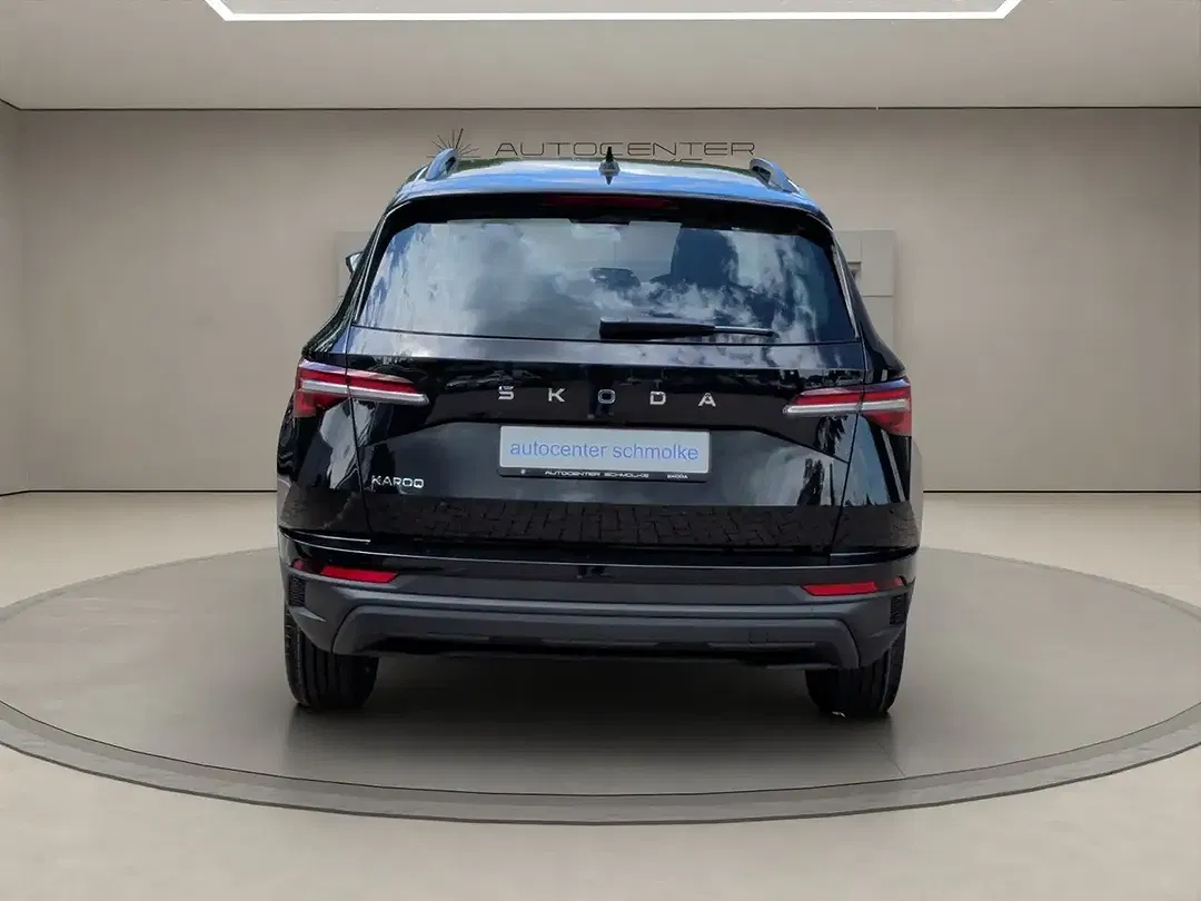 Skoda Karoq - Thumbnail 4