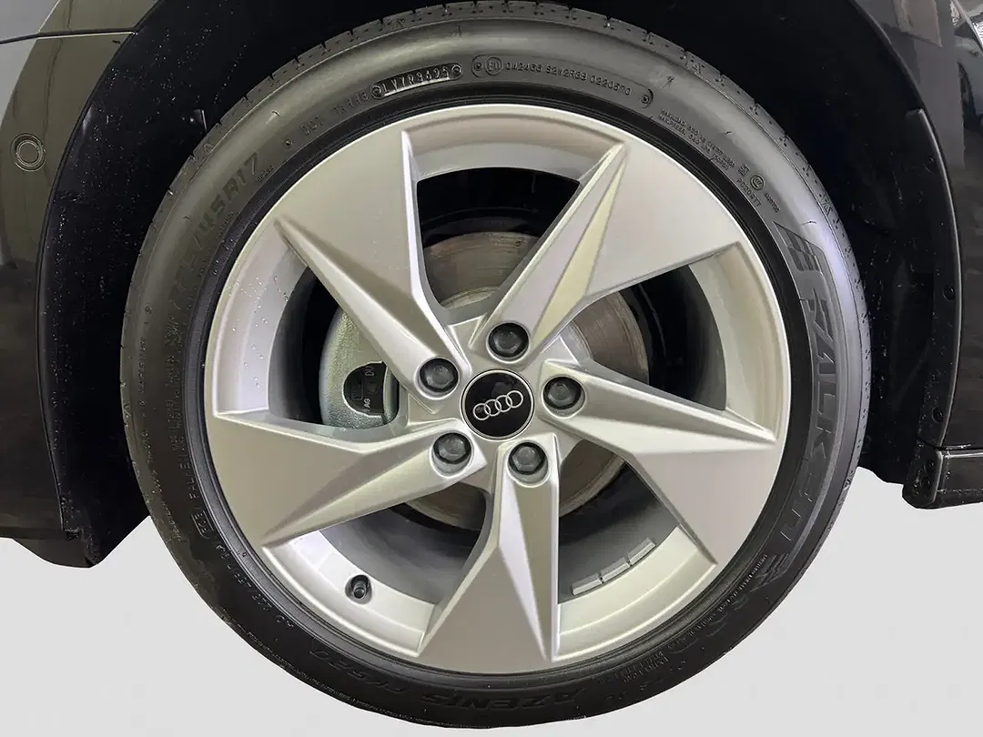 Audi A3 - Thumbnail 4