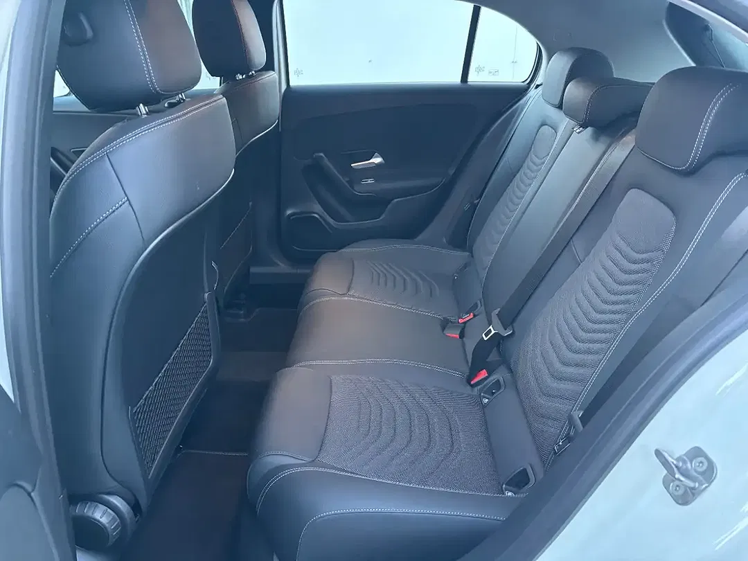 Mercedes-Benz A 180 - Thumbnail 8