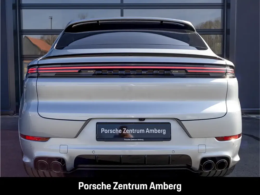 Porsche Cayenne - Thumbnail 4