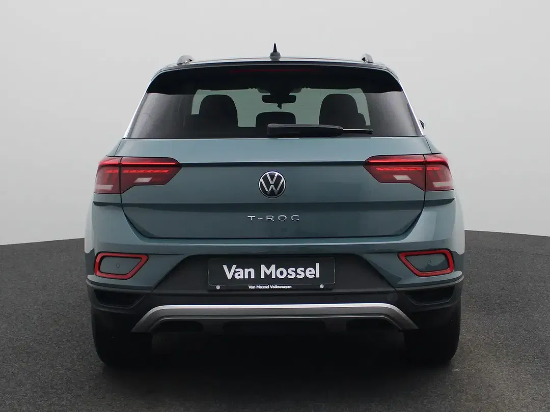 Volkswagen T-Roc - Thumbnail 6