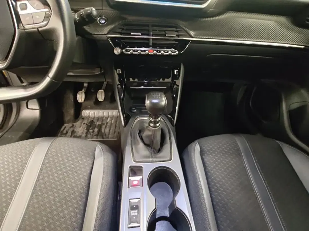 Peugeot 2008 - Thumbnail 13