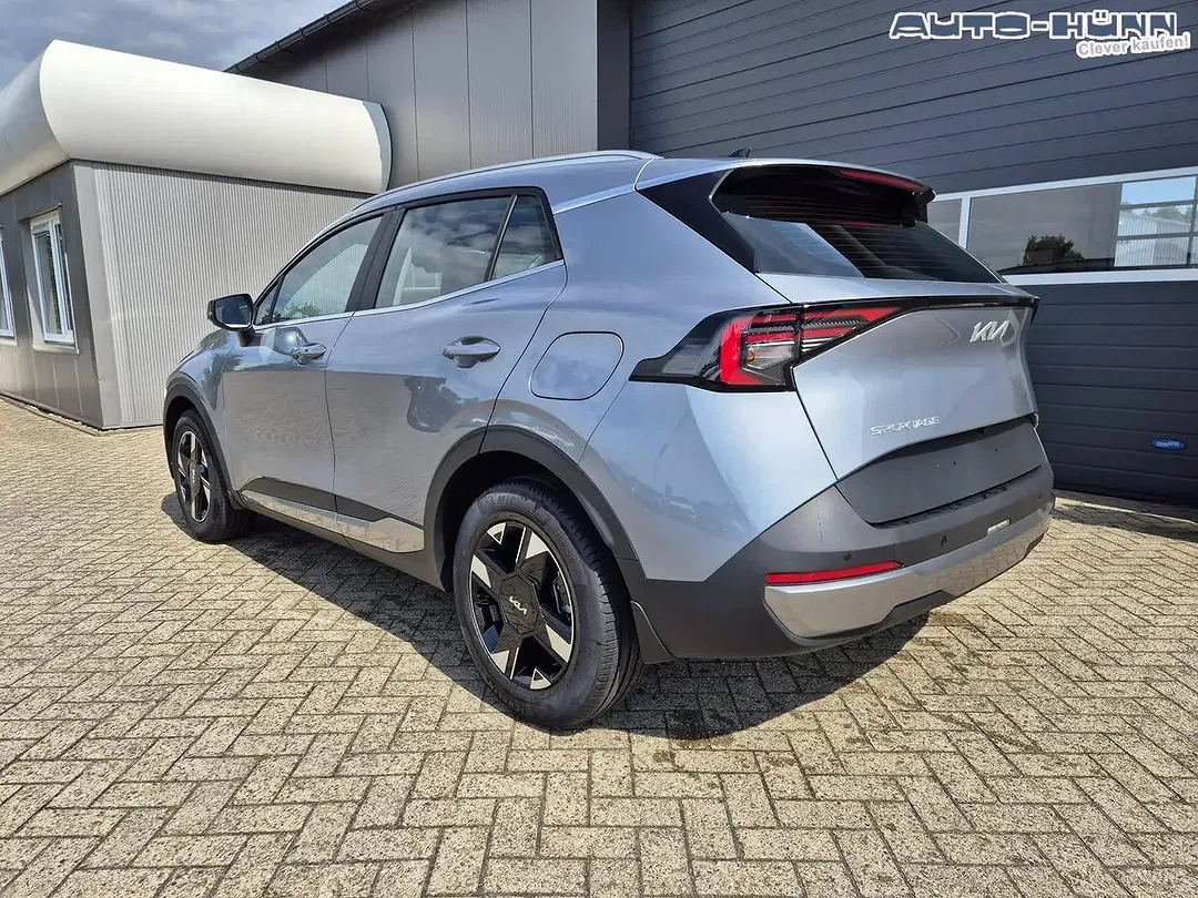 Kia Sportage - Thumbnail 3