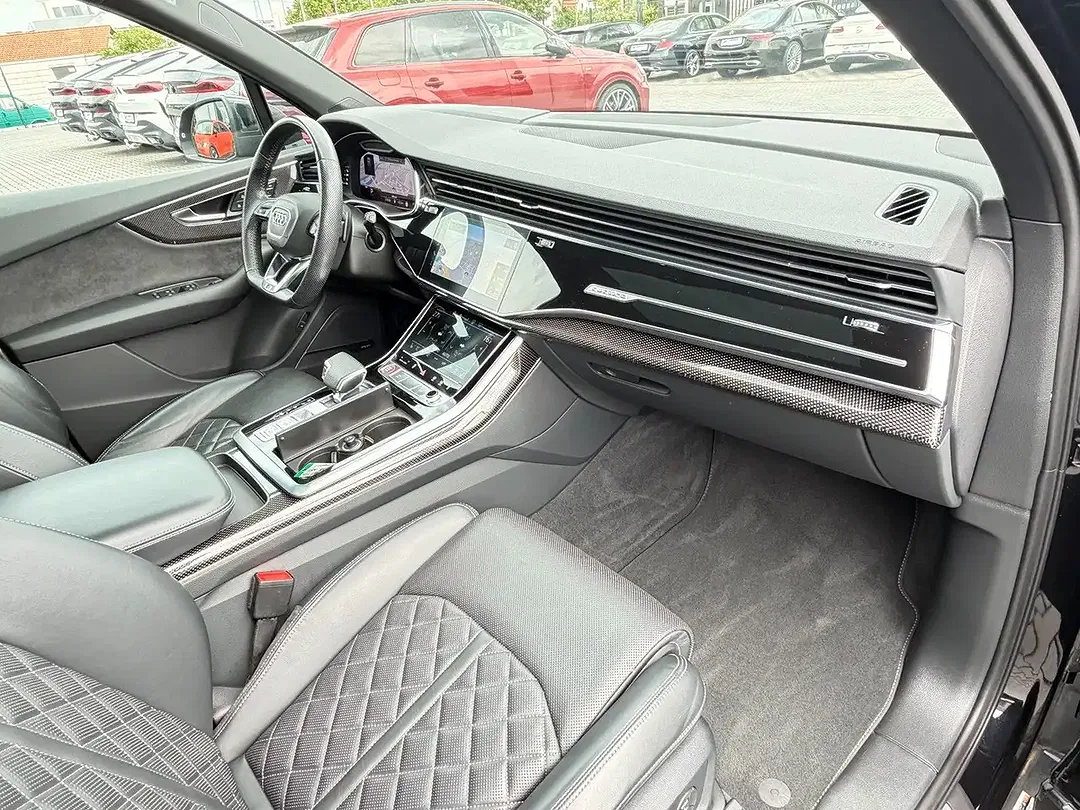 Audi SQ7 - Thumbnail 6