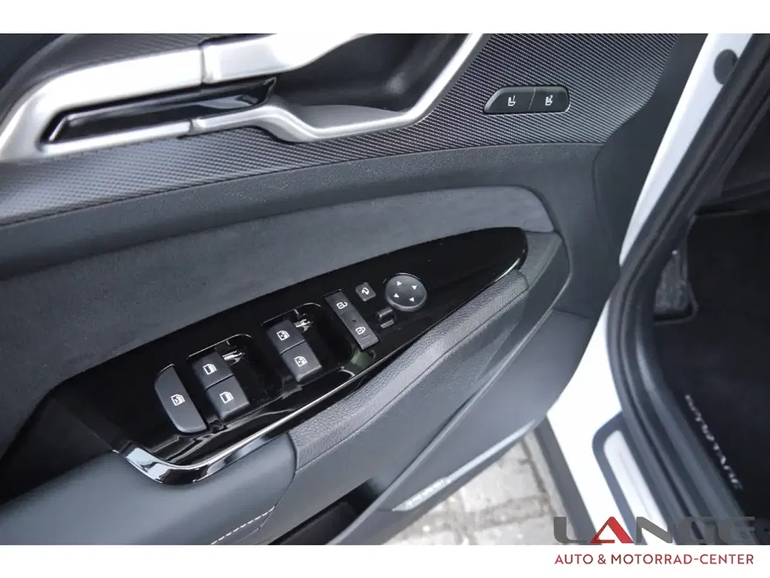 Kia Sportage - Thumbnail 9