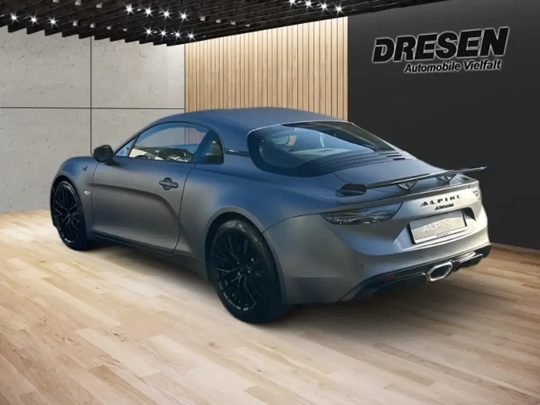 Alpine A110 - Thumbnail 4