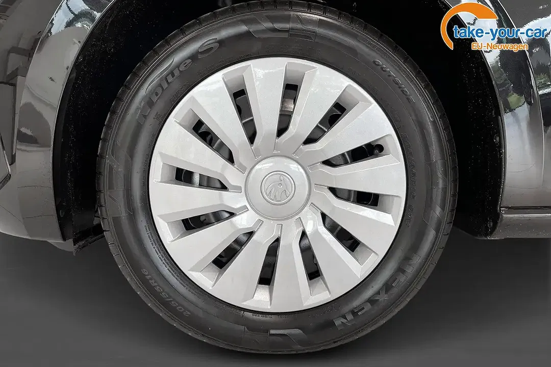 Skoda Scala - Thumbnail 6