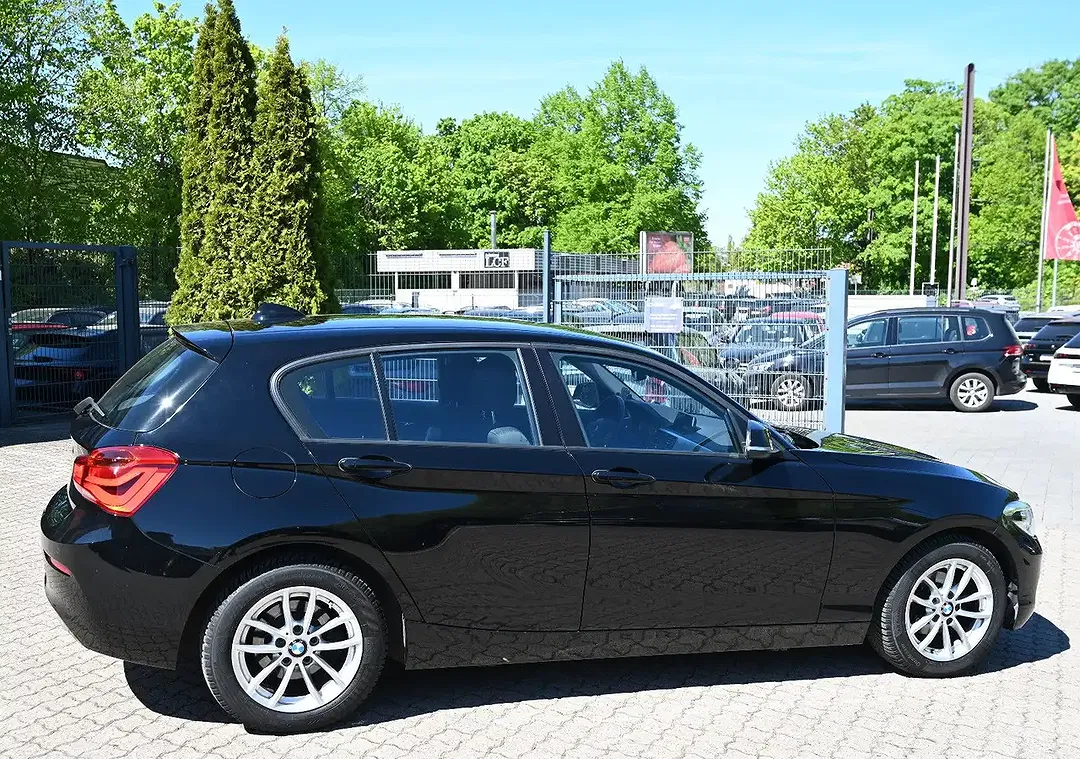BMW 118 - Thumbnail 4