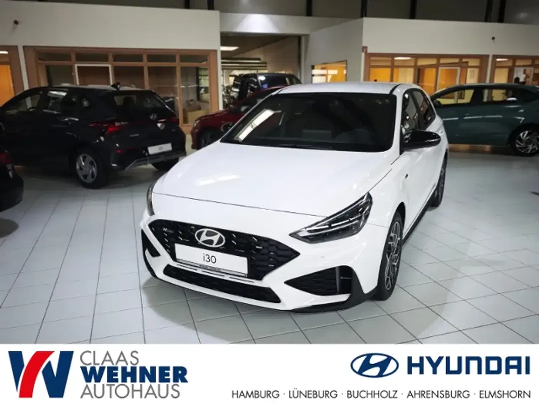Hyundai i30 - Thumbnail 1