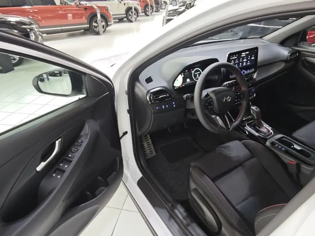 Hyundai i30 - Thumbnail 7