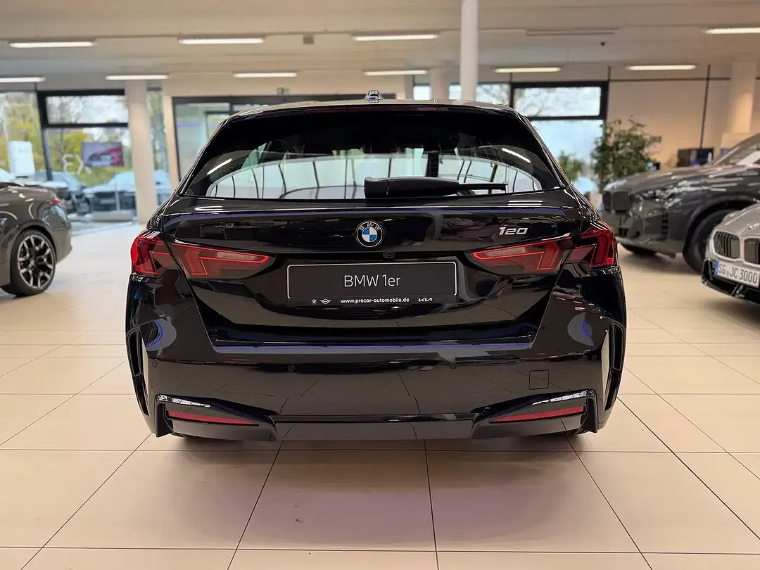 BMW 120 - Thumbnail 3