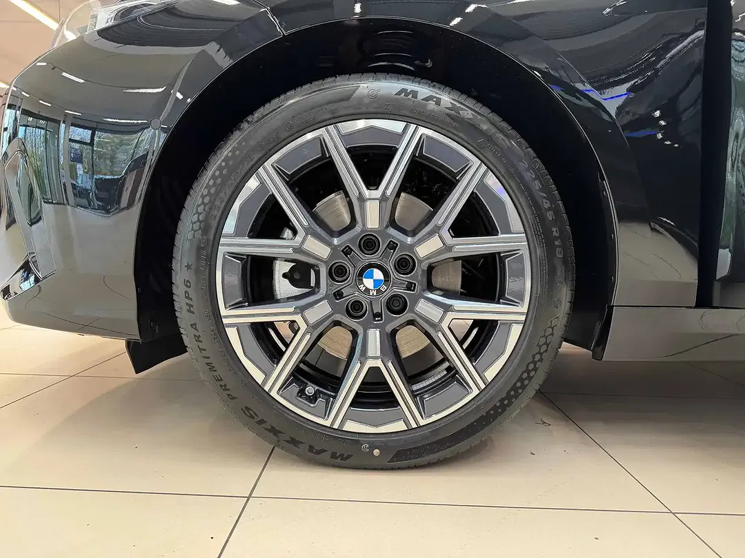 BMW 120 - Thumbnail 4