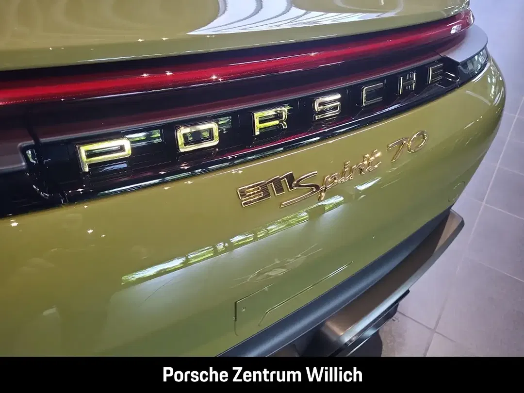 Porsche 992 - Thumbnail 10