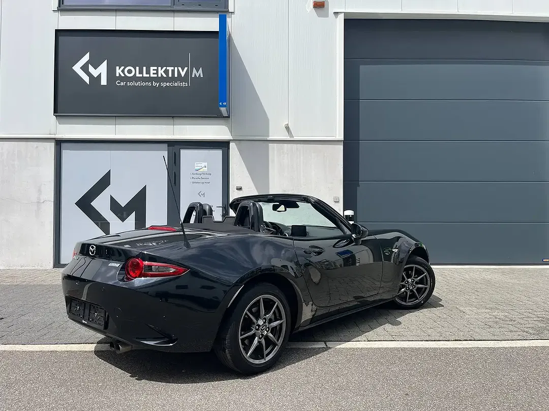 Mazda MX-5 - Thumbnail 3