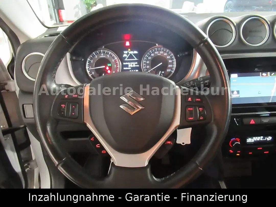 Suzuki Vitara - Thumbnail 14