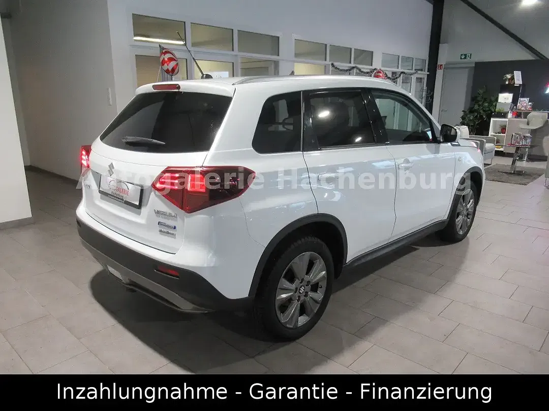 Suzuki Vitara - Thumbnail 5