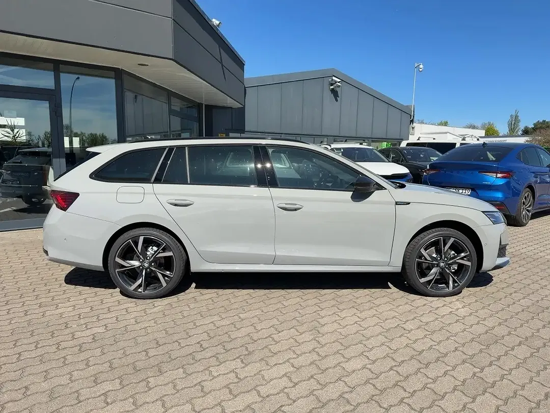 Skoda Octavia - Thumbnail 6