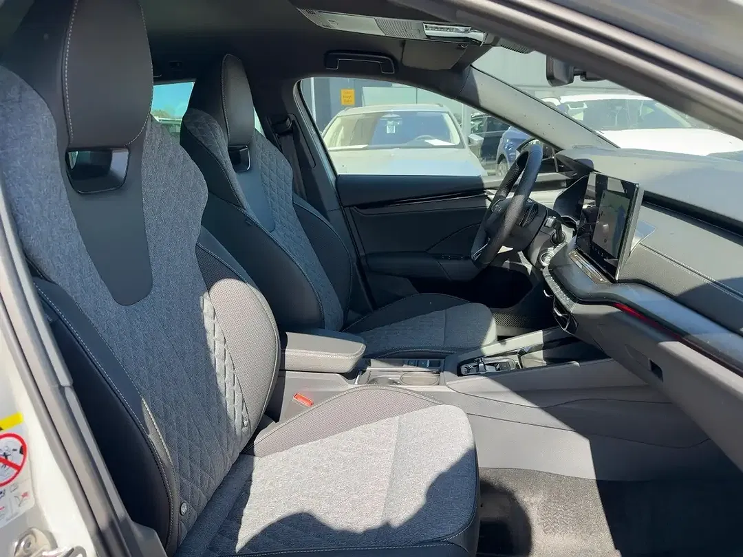Skoda Octavia - Thumbnail 8