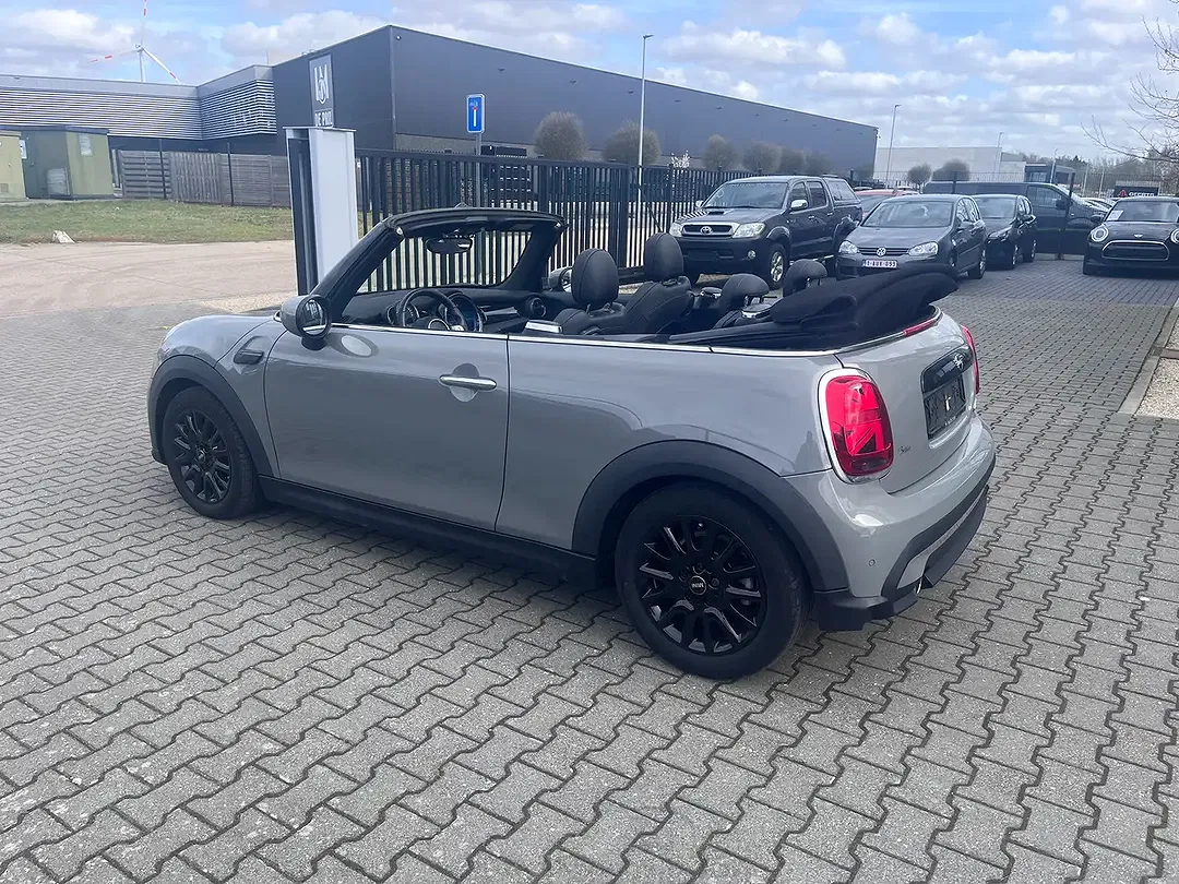 MINI Cooper Cabrio - Thumbnail 10