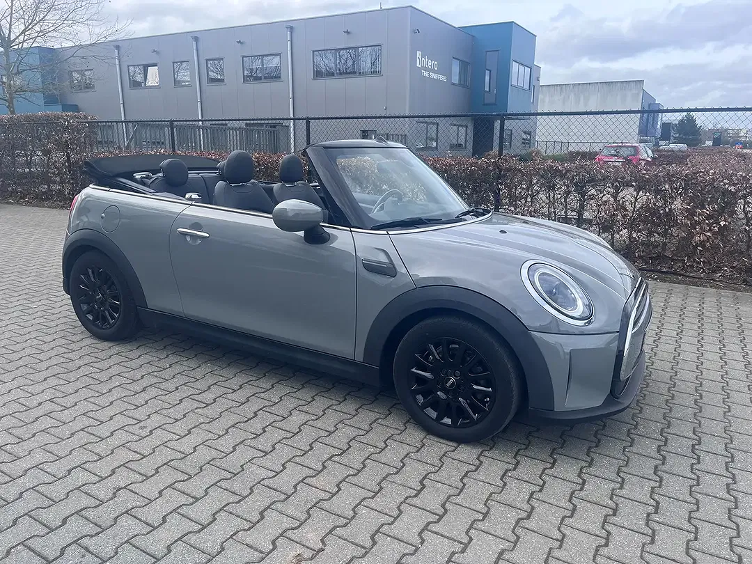 MINI Cooper Cabrio - Thumbnail 14