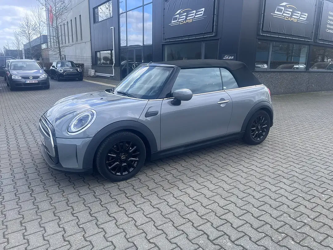 MINI Cooper Cabrio - Thumbnail 3