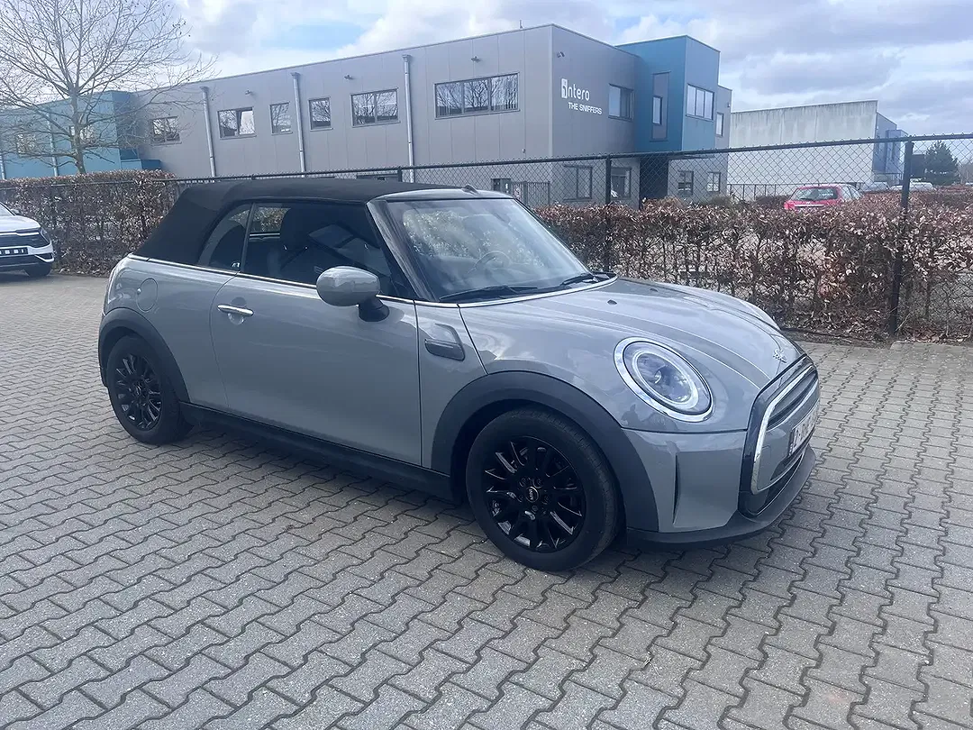 MINI Cooper Cabrio - Thumbnail 5