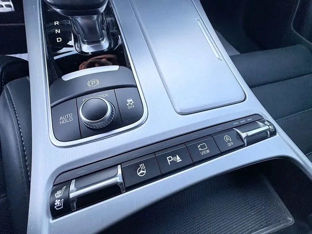 Kia Stinger - Thumbnail 16