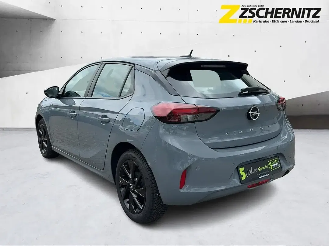 Opel Corsa - Thumbnail 2