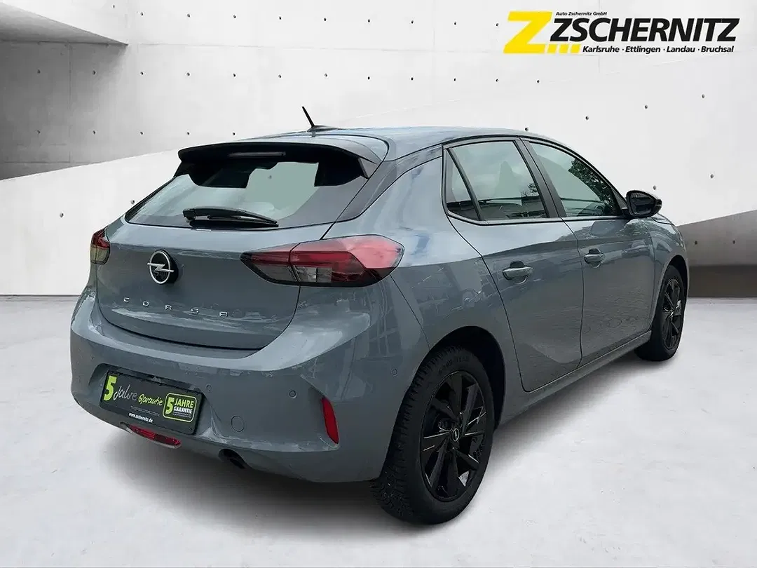 Opel Corsa - Thumbnail 3